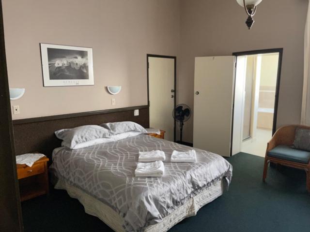 Grand Hotel - Whangarei Exterior photo